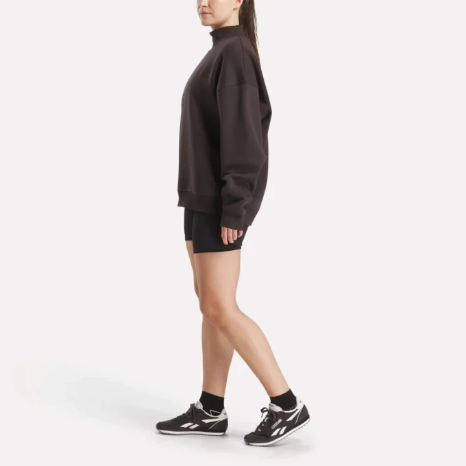 Sweat-shirt long à col roulé pour femme