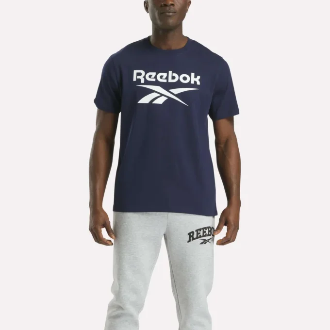 T-shirt à col rond et manches courtes pour homme avec grand logo T-shirt à col rond et manches courtes pour homme avec grand logo