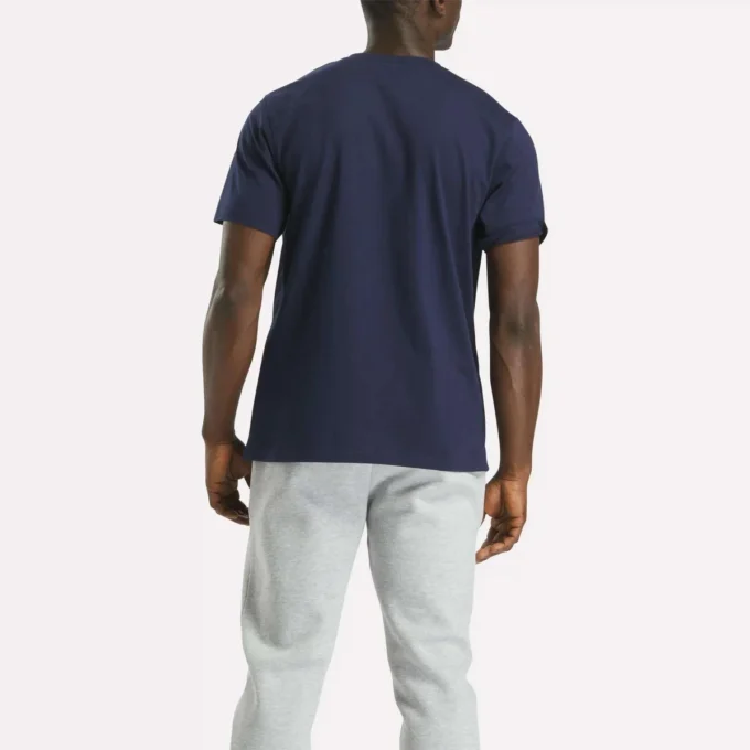 T-shirt à col rond et manches courtes pour homme avec grand logo T-shirt à col rond et manches courtes pour homme avec grand logo