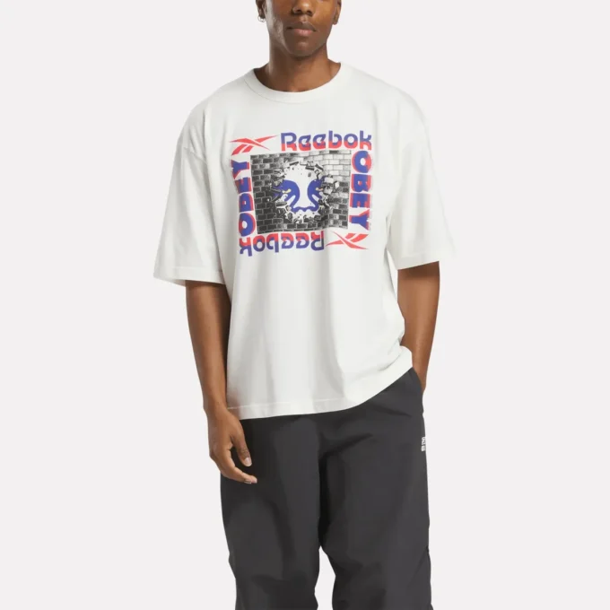 T-shirt graphique Reebok x OBEY
