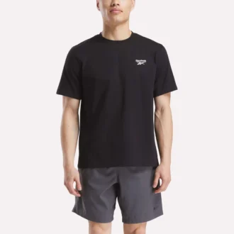 T-shirt à manches courtes et col rond pour homme avec petit logo